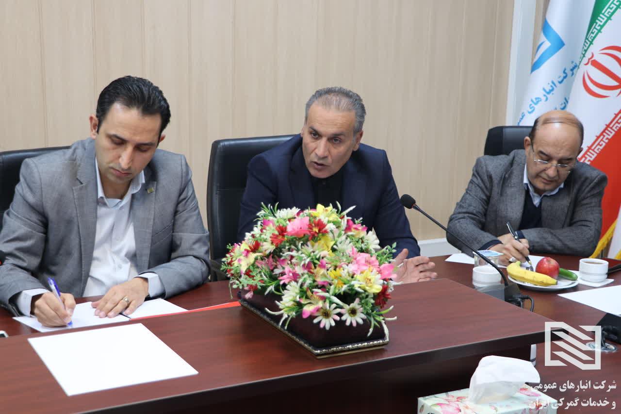 برگزاری نشست مشترک شهر فرودگاهی و انبارهای عمومی در نگهداشت کالاهای خطرناک 3